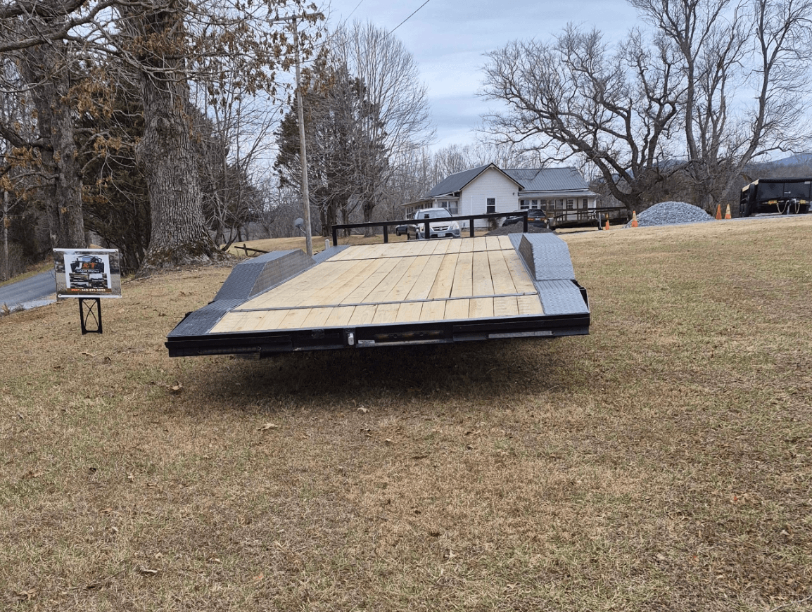 Drive over fenders car trailer side view