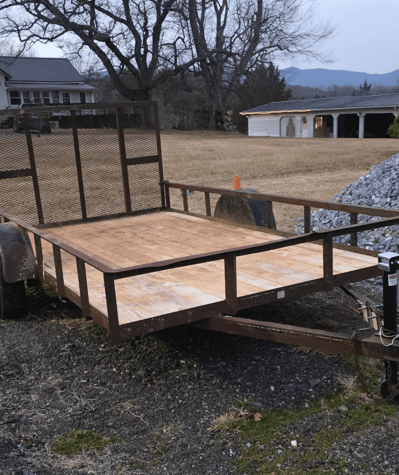 6x12 utility trailer for rent in Bedford VA